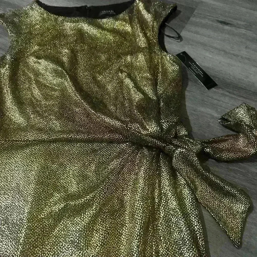 Tahari Arthur S.Levine gorgeous dress - Picture 7 of 8